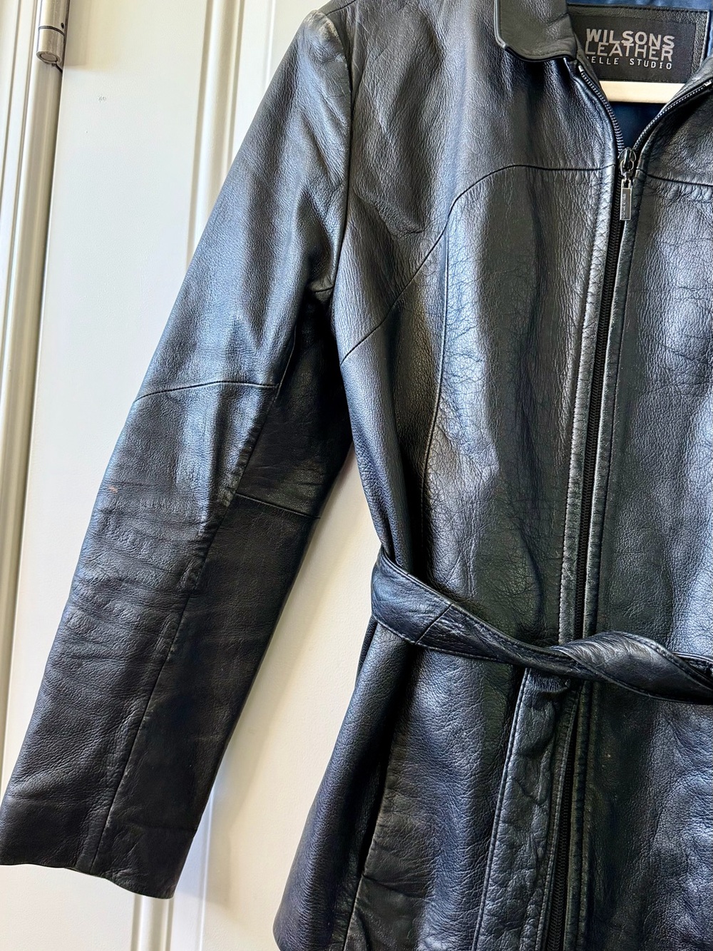 Vintage Wilsons Leather - Picture 2 of 7